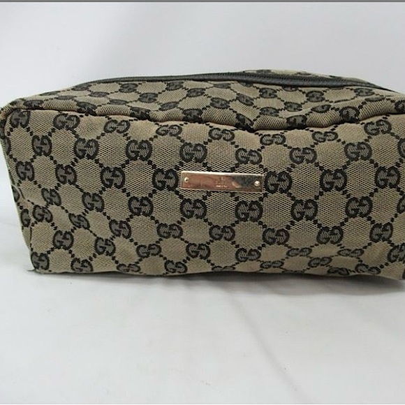 Gucci Canvas Pouch - Picture 1 of 9